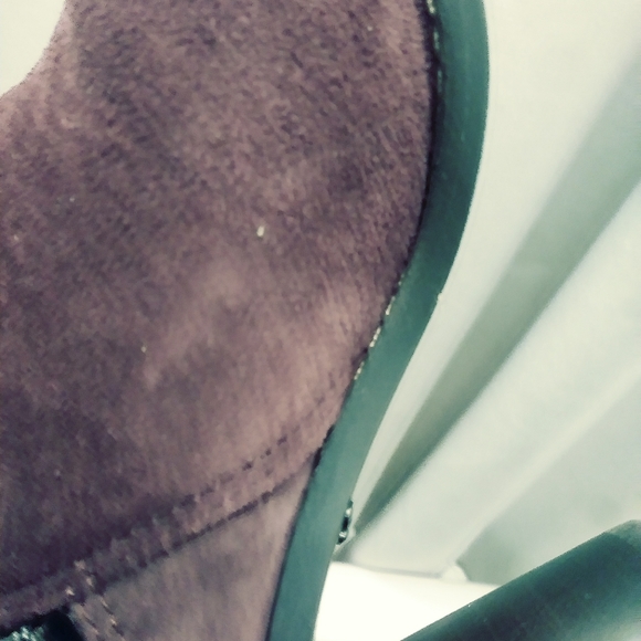 Coach Suede Boots - Picture 5 of 8